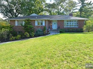 559 Jones Rd, Englewood, NJ 07631