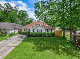915 Joans St, Mandeville, LA 70448