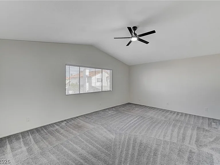 2920 Caressa Ct — Photo 34