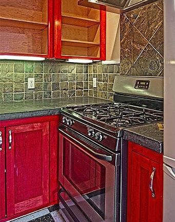 Gas stove