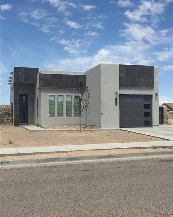 1st image of 511 Emerald Dunes Pl