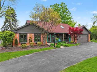 3300 Overland Pass, Northbrook, IL 60062