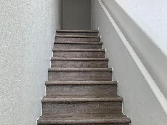 Stairs leading up to the main floor