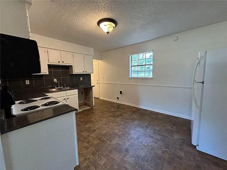 5178 Fairview Highland Dr — Photo 5