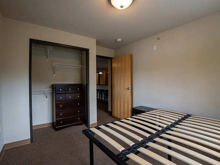 Bedroom3 (1)