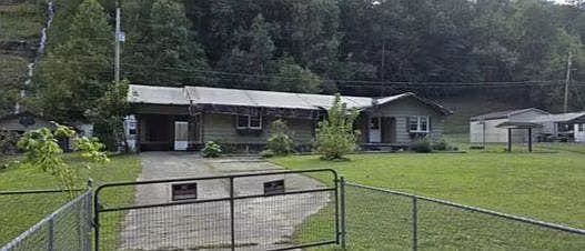 1st image of 283 Upper Blackberry Rd