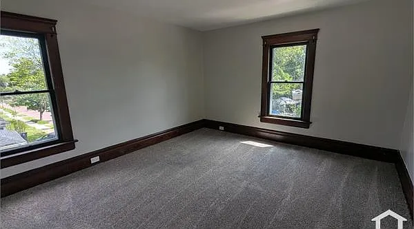 163 Russell Ave — Photo 17