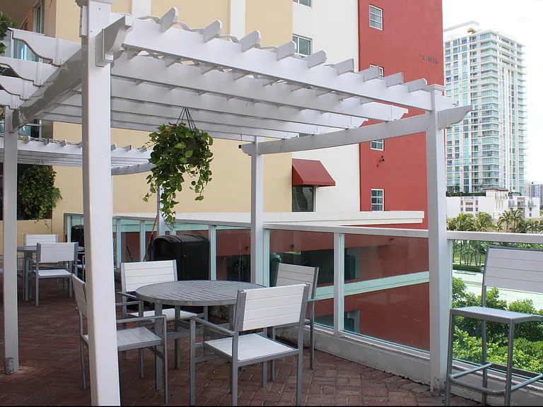 BBQ Pavilion with Pergolas