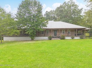 249 Beesley Rd, Lucedale, MS 39452