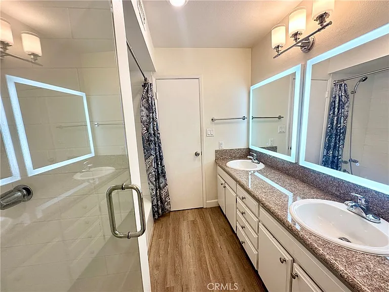 1433 S Beverly Dr #1433 — Photo 4