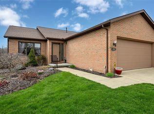 2144 Prestwick Dr, Uniontown, OH 44685