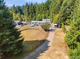 391 NE Larson Lake Rd, Belfair, WA 98528