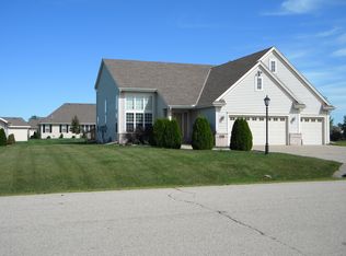 803 Henley St, Eagle, WI 53119