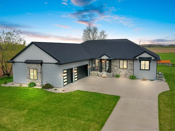 4898 Prairie School Dr, Hobart, WI 54155