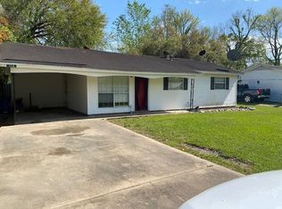 124 Willow Dr, Ridgecrest, LA 71334