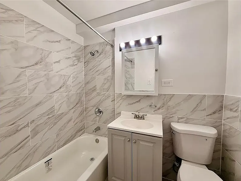 1 bed, $2,300 — Photo 4