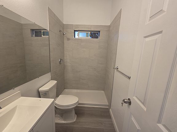 5th image of 4204 Silver Crest Ave #2