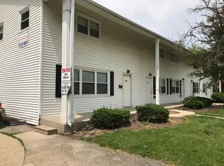 829 Normal Rd, Dekalb, IL 60115