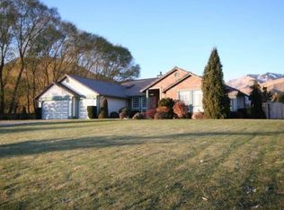 600 Meadows Dr, Wenatchee, WA 98801