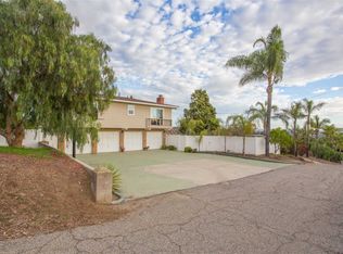 2470 Gum Tree Ln, Fallbrook, CA 92028