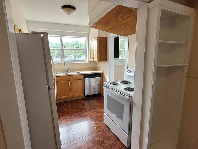 5701 N Flagler Dr — Photo 18