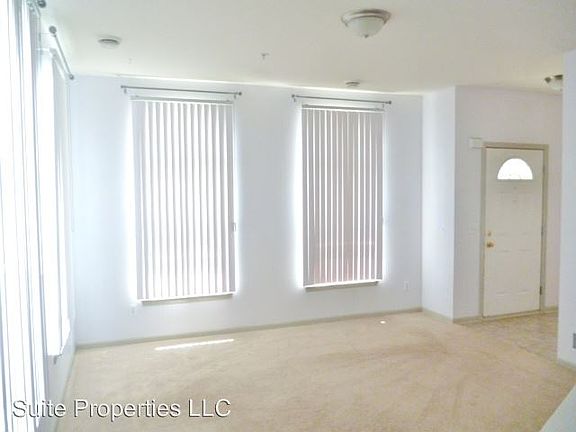 2nd image of 12632 2nd Ave S