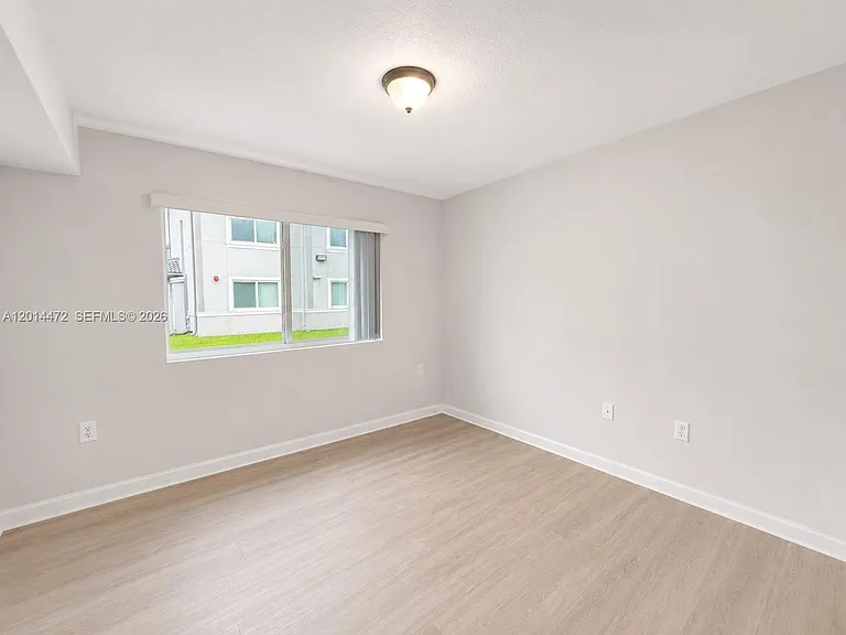 15410 SW 284th St #8102 — Photo 9