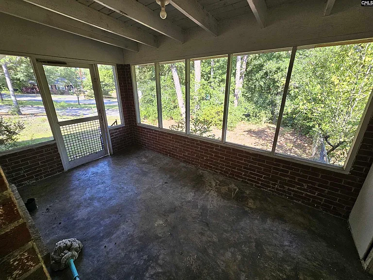 1507 Brennen Rd — Photo 5