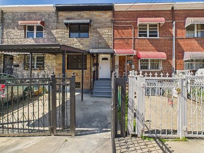 1310 E 223rd St, Bronx, NY, 10466