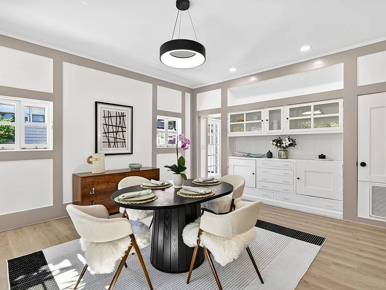 1330 Cherry St NE — Photo 8