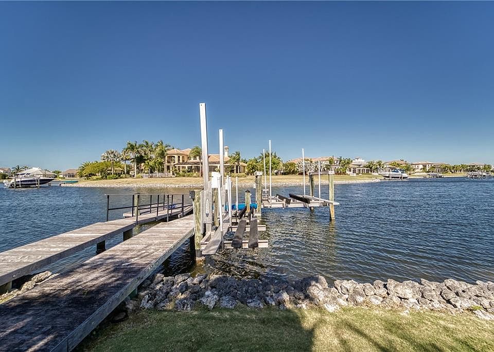 1st image of 5414 Merritt Island Dr