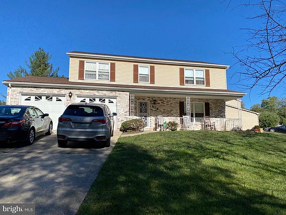 5th image of 818 Falcon Dr