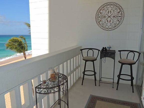 5th floor  beachfront lan