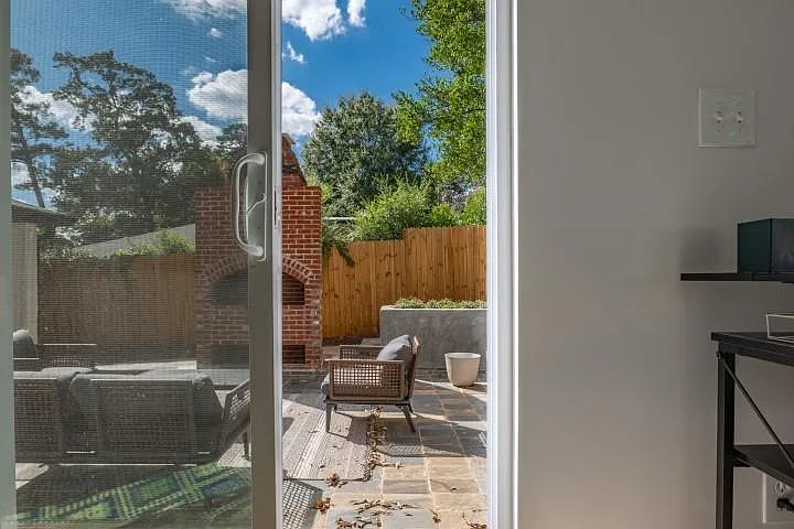 3154 N Druid Hills Rd — Photo 48