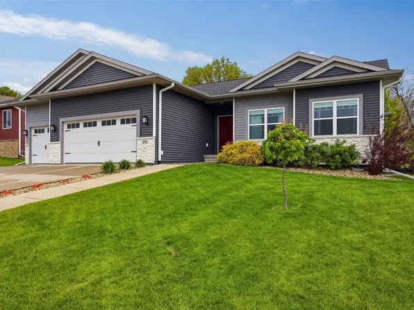572 Fawn Ave, Tiffin, IA 52340