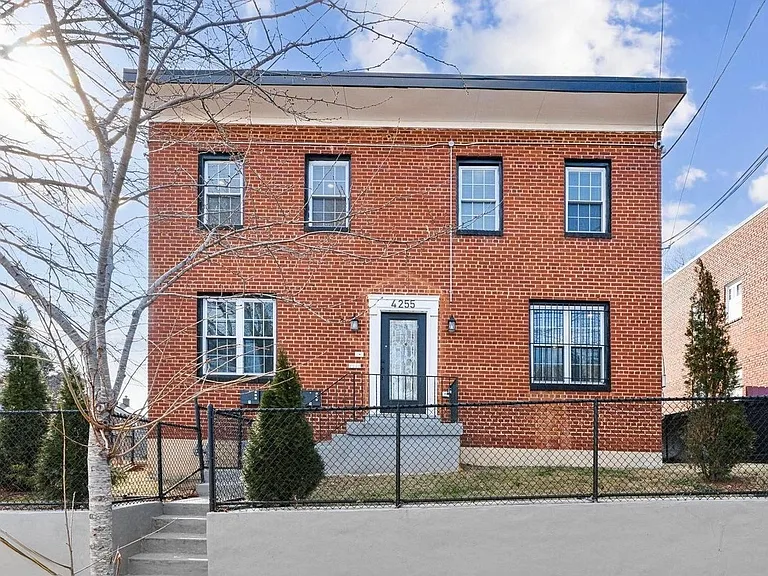 4255 Eads St NE #4 — Photo 8