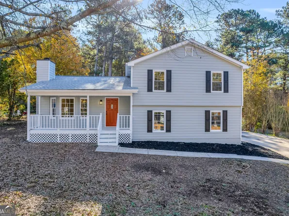 1750 Rose Garden Ln, Loganville, GA 30052
