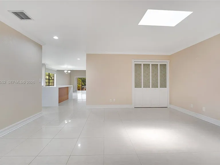 3719 Estepona Ave #18A1 — Photo 5