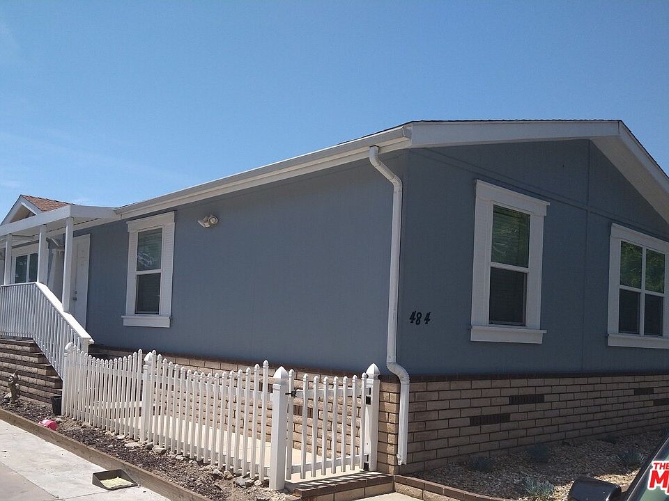 1st image of 15455 Glenoaks Blvd Space 484
