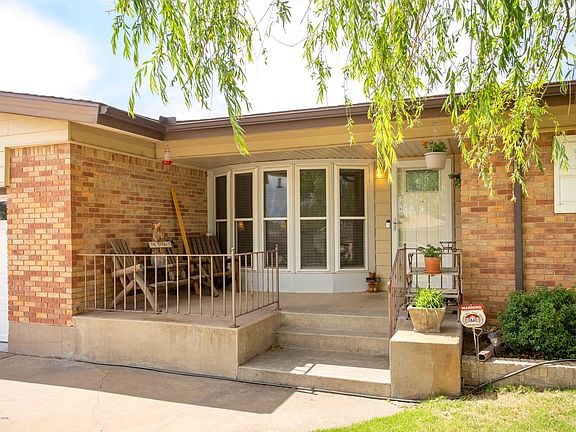 2nd image of 4401 Andrews Ave