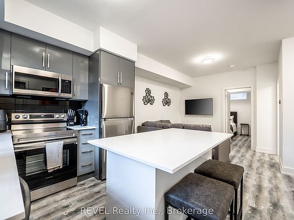 2nd image of 6065 McLeod Rd #114