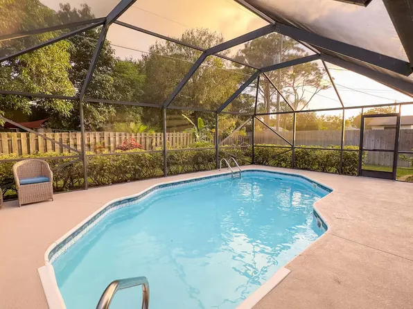 2526 SE Victory Avenue, Port St Lucie, FL 34952
