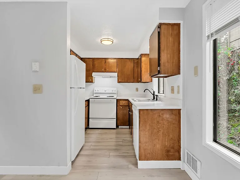 Terra Tempo Condominiums — Photo 23