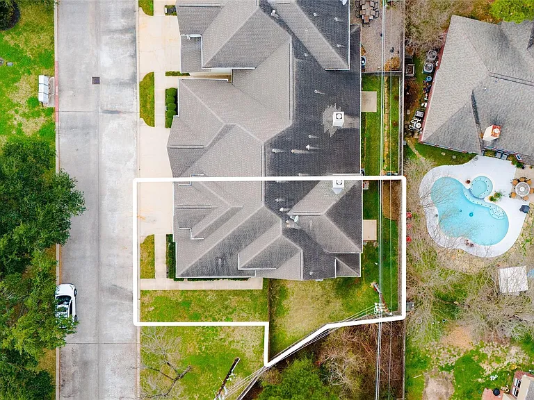 12522 Millridge Pines Ct — Photo 35