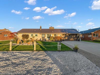 39470 Venetian Dr, Harrison Township, MI, 48045