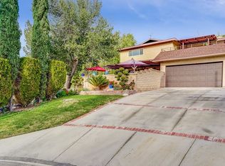 28308 Bonnie View Ave, Santa Clarita, CA 91387
