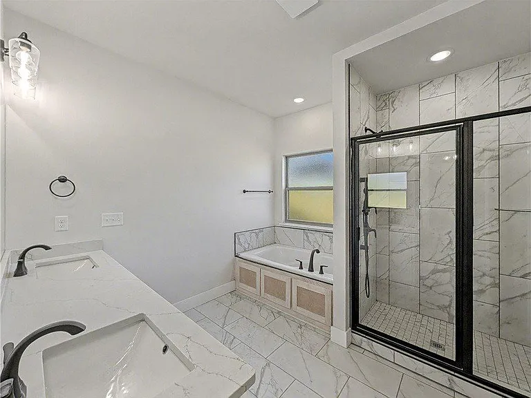 6906 Basswood Ave — Photo 10