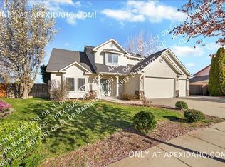 2554 E Green Canyon Dr, Meridian, ID 83642