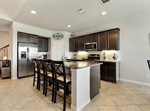 5th image of 7004 Donato Pl