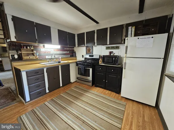 505 Cedar Ln, New Providence, PA 17560